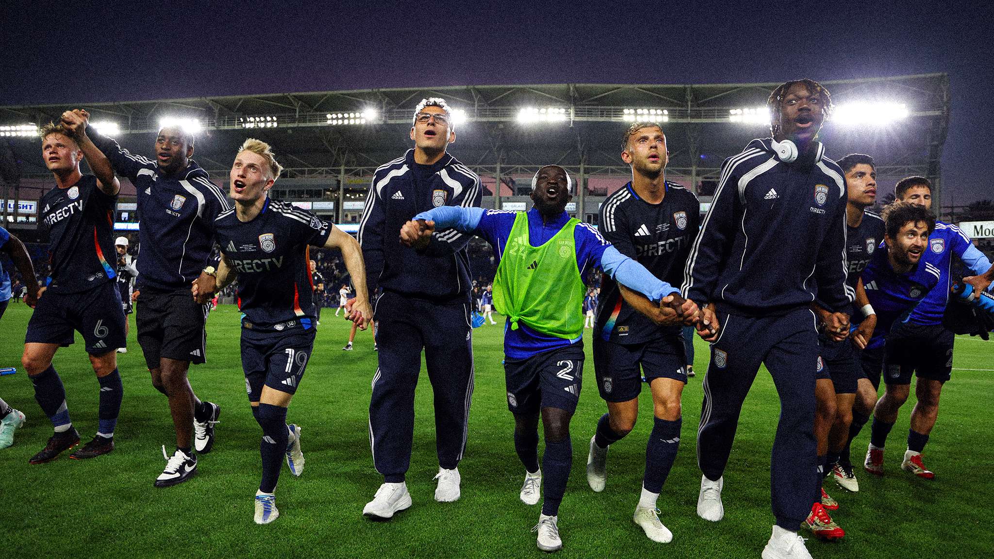 葡萄牙後腰佩佩效力的俱樂部.